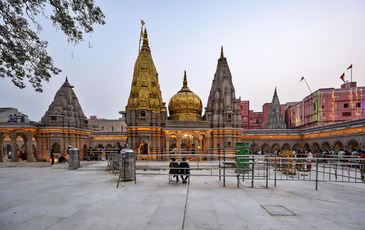 Kashi Vishwanath Temple